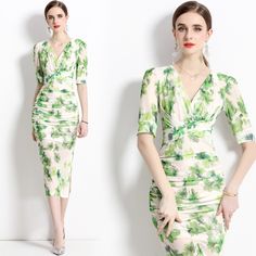 This Dress is fashionable for every occasion. the dress is made-to-order by professional tailors. You can choose from 50 colors, Regular sizes 2 to 16 and plus sizes 14w to 26W. Custom size is also available.. The product details: Age: MIDDLE AGE, Closure Type: zipper, Decoration: Printing, Dresses Length: Knee-Length, Elasticity: Non Strech, Fabric Type: Chemical Fiber, Fit Type: Slim, Gender: Women, Material: Polyester, Material Composition: Synthetic fiber, Neckline: O-Neck, Pattern Type: Flo Causal Dresses, Midi Sundress, Midi Wrap Dress, Midi Slip Dress, Vintage Floral Print, Beach Holiday, Sleeves (women), Casual Party, Vest Dress