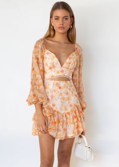 Orange Dresses, Lasting Love, Dress Out, Style Crush, Orange Dress, Cuff Sleeves, Cold Shoulder Dress, Cool Outfits, Bell Sleeve Top