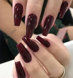 Kutek Disney, Dark Red Nails, Wine Nails, Maroon Nails, Red Acrylic Nails, Nagel Tips, Smink Inspiration, Grunge Nails, Makijaż Smokey Eye