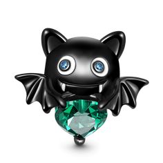 Evil Bat Charm - Gnoce.com Bracelet Pandora, Cute Bat, Green Heart, Bracelet Charms, Jewelry Tags, Green Crystal, Halloween Jewelry, Silver Bead, Pandora Bracelets