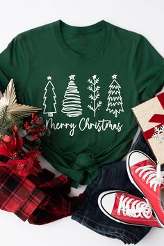 Green Merry Christmas Tree Graphic Print Tee Christmas Tree Graphic, Merry Christmas Tree, Tiktok Outfits, Blank Apparel, Women's Outfits By Occasions, Tree Graphic, Fashion Guide, Christmas Tops, Floral Pants