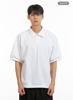 Product Detail Style : Casual Occasion : Work wear, Back to school Type : Men, TShirts Detail : Buttoned Print : Solid Material : Cotton Sleeve : Short sleeve Neck : Collar Length : Regular Fit : Loose fit Cotton100 Color : White Made in Korea Model Size Model is wearing size M/L and the color White. Height : 6'0" | 184cm / Top : L / Bottom : XL (32 inch) .prddescription table, .prddescription td, .prddescription th { border : 1px solid black; border-collapse : collapse; padding: 10px; } Size(In White Collared T-shirt For Streetwear, Cotton Polo Collar T-shirt For College, Collared Cotton Tops For College, Casual White Polo Shirt For College, Relaxed Fit Collared T-shirt For Streetwear, White Polo Shirt For College, White Classic T-shirt With Ribbed Collar, White Collared Shirt For College, Casual White T-shirt With Ribbed Collar