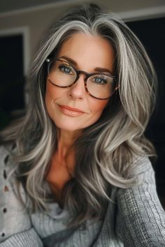 Long Hair Older Women, Hair And Glasses, Grey Blending, Long Gray Hair, Grey Hair Color