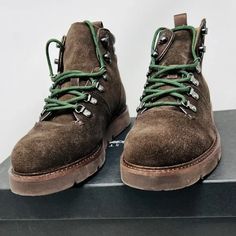 Bloomingdale's | Shoes | The Mens Store At Bloomingdales Urban Hiker Brown Suede Mens Boots | Poshmark Vintage Boots Men, Men’s Winter Shoes, Men’s Winter Boots, Mens Style 2024, Suede Boots Men, 90s Black Men Fashion, Vintage Hiking Boots, Winter Shoes For Men, Mens Fashion Boots