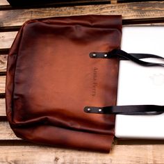 Large Leather Tote Shopping Bag / Vegetable Tanned Carry Strap / Handmade Leather Handbag / Soft Lea Leather Handbags Handmade, Soft Leather Handbags, Weekend Adventures, Office Bag, Large Leather Tote, Handcrafted Bags, Leather Laptop Bag, Tote Bags Handmade, Leather Laptop