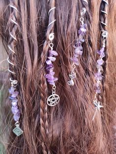 Adorn your hair with these super cute Witchy hair twists. Sold individually or as a set  .Each twist is 5.5 mm but can be made larger or smaller just email me I'll be glad to make them for your desired size. Hair Jewelry Braids, Diy Hair Jewelry, Hair Spirals, Witchy Hair, Gemstone Hair, Witch Hair, Hair Twists, Twist Jewelry, Hair Charms