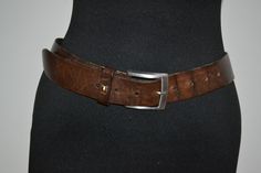 Vintage Hilfiger brown leather belt , excellent condition , measurements 117 x 3,5 cm. Luxury Vintage Brown Belt, Vintage Brown Belt For Business, Brown Formal Belt With Antique Buckle, Brown Belts And Suspenders With Antique Buckle For Business, Formal Brown Belts With Antique Buckle, Formal Brown Belt With Antique Buckle, Costume Inspo, Tommy Hilfiger Vintage, Group Costumes