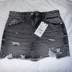 Nwt Small Mid-Rise Mini Black Washed Distressed Denim Skirt. Just In Time For Summer. This Skirt Is Just In Time For That Pool Party, Vacation, Beach Day, Or Girls Night Out. Edgy High Waist Distressed Denim Skirt, Edgy High-waist Distressed Denim Skirt, Casual Ripped Mini Skirt, Casual High Rise Ripped Mini Skirt, Casual Ripped High Rise Mini Skirt, Casual High Waist Ripped Skirt, Casual High Waist Distressed Mini Skirt, High Rise Grunge Denim Skirt, Grunge High Rise Denim Skirt