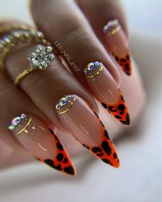 Halloween Nails Designs, Summer Nails Art, 2023 Nail, Gel Nail Art Designs, Fancy Nails Designs, Stylish Nails Designs, Gel Nails Diy, Studded Nails, Vibrant Nails