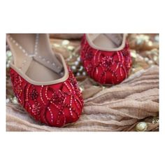 Hey, I found this really awesome Etsy listing at https://www.etsy.com/listing/902209770/circle-living-flat-shoes-for-women Flat Shoes For Women, Classy Shoes, Red Flats, Shoes Stand, Ballet Beautiful, Chic Shoes, Leather Flat Shoes, Shoe Art, Leather Shoes Woman