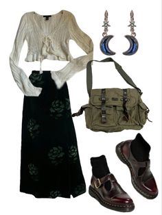 2000s Witchy Fashion, Emoish Outfits, Light Witch Aesthetic Fashion, Feral Academia Outfit, Witchy Style Outfits, Whimsygoth Outfit Ideas, Fall Whimsigoth Outfits, Modern Witch Outfit Aesthetic, Virgo Venus Style