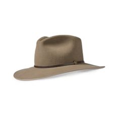 Classic Wide Brim Fur Felt Hat, Classic Fitted Six-panel Felt Hat, Classic Brown Fur Felt Hat, Classic Fur Felt Hat For Travel, Formal Adjustable Six-panel Hat, Classic Fur Felt Winter Hat, Classic Six-panel Formal Hat, Classic Six-panel Hat For Formal Occasions, Classic Fitted Hat For Outdoor