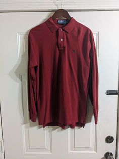 Polo Ralph Lauren Mens Knit Long Sleeve Classic Pullover Lancaster Red with Green Pony Sz Med..  GREAT CONDITION... CLASSIC FOR FALL Classic Long Sleeve Tops In Burgundy, Classic Long Sleeve Burgundy Tops, Mens Knit, Dark Magenta, Ralph Lauren Mens, Knit Long Sleeve, Men's Knit, Long Sleeve Polo, Polo Ralph Lauren Mens