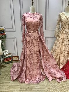 Graduation Middle School, Dresses Fairytale, Muslim Prom Dress, Fairytale Style, Dusty Blue Dress, Simple Homecoming Dresses, Dusty Pink Dresses, Red Champagne, Sequins Fabric