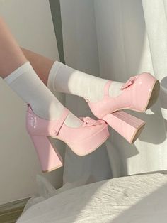 𝒜𝒷ℴ𝓊𝓉: Upper Material: PU Leather Sole Material: TPR with Anti-Slip Texture Heel Height 4.72''/12cm, Platform Height 1.57"/4cm Removable ankle straps, a bow with a heart logo ♡ 𝓈𝒾𝓏𝒾𝓃ℊ ♡ US Size(default) 5 5.5 6 6.5 7 7.5 8 8.5 9 9.5 10 UK 3 3.5 4 4.5 5 5.5 6 6.5 7 7.5 8 EU 35-36 36-37 36-37 37-38 37-38 38-39 38-39 39-40 39-40 40-41 41-42 CM/JP 22 22.5 23 23.5 23.5 24 24.5 25 25 25.5 26 CN 34 35 36 37 37.5 38 39 39.5 40 41 42 Dr Shoes, Cute Shoes Heels, Kawaii Shoes, Pink High Heels, Pretty Princess, Cute Heels, Girly Shoes, Aesthetic Shoes, Pink Heels