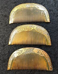 Vintage Japanese Kushi Comb Kanzashi 3 items Kimono Hair Ornament Japan #700 | eBay Art Nouveau Hair Pin, Japanese Hair Comb, Japanese Hair Accessories Traditional, Beautiful Skin Face, Alex Gaboury, Updos Hairstyles, Twisted Bun, Japanese Kanzashi, Kimono Hair