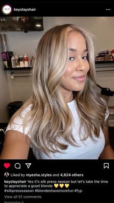 Blonde Hair Side Part, Latest Hairstyles For Black Women, Hair Side Part, Fall Blonde Hair, Highlights Curly Hair, Fall Blonde, Colored Curly Hair