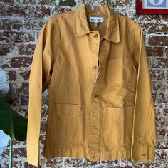 New With Tags, Never Worn. Size Xs. True To Size. Color Is Burnt Honey, Which Is A Sort Of Yellow Ochre. A Take On The Classic French Worker’s Jacket, This Three-Pocket Lightweight Layer Is Made To Bridge The Seasons: Wear It Now (Over A Cashmere Turtleneck) And Later, Unbuttoned Over A Baby-Sleeve Tee. It’s Made From Garment-Dyed Cottonan Alex Mill Favoritewhich, If You Didn’t Know, Only Gets Cooler And More Faded Over Time, So...Wash And Wear It As You Please. 100% Cotton Machine Wash Burnt Honey, Worker Jacket, Alex Mill, Honey Yellow, Yellow Ochre, Chore Coat, Chore Jacket, Cashmere Turtleneck, Flash Art