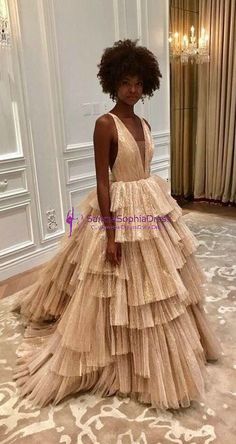 Sequin Pageant Dress, Prom Dresses Tulle, Prom Dress Gold, Long Ball Gown, Ball Gown Dress, Dresses Tulle, V Neck Prom Dresses, Unique Prom Dresses, Long Prom Dresses