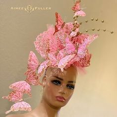 High Tea Wedding, Butterfly Headpiece, Ascot Ladies Day, Kentucky Oaks, Tea Wedding, Kentucky Derby Fascinator, Royal Ascot Hats, Derby Outfits, Pink Fascinator