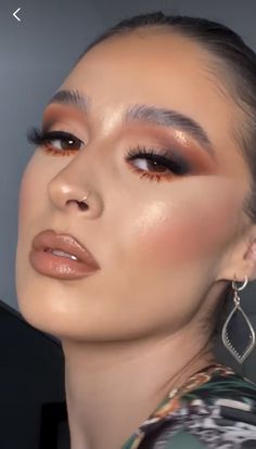 Makeup Soft Glam, Soft Glam Look, Angel Makeup, Glitter Makeup Looks, Makeup Soft, Eye Makeup Styles, Neutral Makeup, Glam Look, Glowing Makeup