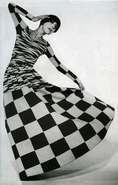 Peggy Moffitt in Rudy Gernreich Moda Retro