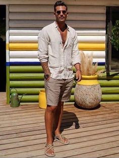 Men Vacation Outfits, Mens Linen Outfit, Linen Outfit Men, Men Vacation, Holiday Outfits Summer