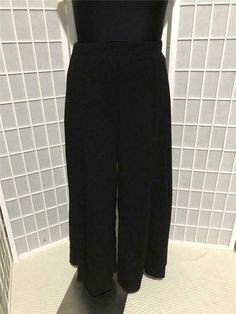 Hurry While Stocks Last Women's New Fashion Nova  2X Dare to Flare Black Dress Stretch Culottes/Pants All of our New inventory is sourced from department stores and similar retailers and is a store overstock item.  Items  listed as New will still have tags attached. If you choose to purchase loved before, you will still be buying a high quality product that has been thoroughly inspected for defects and flaws. If any conditions are found they will be noted.  Like myself,  if y Stretch Wide Leg Pants For Date Night In Spring, Black Wide Leg Pants For Date Night In Spring, Black Wide Leg Pants For Summer Date Night, Black Wide Leg Pants For Date Night In Summer, Stretch Bottoms For Night Out, Black Wide Leg Dress Pants, Flare Black Dress, Culottes Pants, Dress Stretch