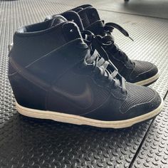 Wedge Nikes. Size 7.5 But Fit More Like A 7 Sky High, Shoes Nike, Womens Shoes Wedges, Nike Dunk, Nike Black, Nike Dunks, Women's Nike, Black Nikes, Nike Shoes