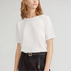 Everlane The Air Oversized Crew Tee Size Medium Color: White New With Tag Made Of Drapey, Super Light Cotton, With An Intentionally Oversized Fit And Longer Sleeves For A Cool, Relaxed Look. Oversized Fit 100% Cotton Everlane The Air Oversized Crew Tee Oversized Tee Shirt, Cropped Crewneck, Cut Tees, Striped Short Sleeve Shirt, Short Sleeve Shirt Women, Sweatshirt Short Sleeve, Scoop Neck Tee, Short Sleeve Pullover, Oversized Tee