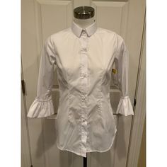 Brand New Women's Shirt By Gretchen Scott - $109 Us Size: Xs Measurements: Chest: 35" Length (Back Neck To Hemline): 26" Sleeve Length: 17.5" * White Collared Button-Up * 3/4 Flared Sleeves * 5 Buttons Up Front Please Let Me Know If You Have Any Additional Questions And Feel Free To Check Out My Other Listings. Thanks! 39687 Slim Fit Blouse With Button Cuffs, Fitted White Top With Button Cuffs, Fitted Blouse With Button Closure, Fitted Blouse With Button Cuffs For Daywear, Fitted Blouse With Button Cuffs, White Stretch Button-up Blouse, Fitted Collared Blouse With Button Cuffs, Fitted Short Sleeve Blouse With Button Cuffs, Stretch Collared Tops With Button Cuffs