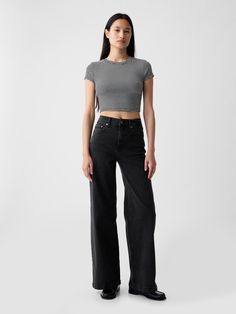 Fit: Fitted in the waist & hips with a full-length, relaxed wide leg.  This jean has a loose fit – Doc Martin Outfits, High Waisted Wide Leg Jeans, Jeans Look, Pocket Jeans, Non Stop, High Rise Jeans, Men Boys, The Gap, Petite Size