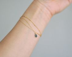 Delicate Beaded Bracelets With Satellite Chain, Dainty Beaded Bracelets With Adjustable Chain, Dainty Chain Bracelet With Tiny Beads As Gift, Minimalist Beaded Bracelets With Satellite Chain For Gift, Dainty Chain Bracelet With Tiny Beads For Gift, Minimalist 14k Gold Filled Beaded Bracelets, Minimalist Gold Satellite Chain Bracelet, Tiny Delicate Gold Bracelets, Dainty Beaded Bracelets With Tiny Beads