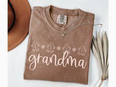 Grandma Christmas Shirt, Cute Grandma Holiday Shirt, Xmas Day Shirt for Grandma, Cute Gingerbread Shirt for Grandma, Grandma Tshirt - Direct to garment printed on Comfort Colors 1717 Crewneck T-shirts - Shirt sizes are unisex, please refer to sizing chart in listing photos - 100% combed and ring-spun cotton (fiber content may vary for different colors) CARE Machine wash cold (not exceeding 90 F) inside out Hang dry highly recommended, tumble dry low inside out if desired Do not iron on the print Christmas Cricut Shirts, Vinyl Clothes, Gingerbread Shirt, Grandma Tshirt, Cute Grandma, Grandma Christmas, Grandmas Christmas, Grandma Shirts, Holiday Shirt