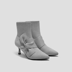 Pointed-Toe Ankle Heel Boots (Athena), SILVERY GREY, EU39 Comfortable Womens Boots, Ankle Heel Boots, Official Shoes, Chunky Heeled Boots, Sustainable Shoes, Ankle Heels, Trending Boots, Only Shoes, Boots Ankle