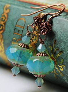 Handmade Things, Handmade Jewelry Earrings, Earrings Inspiration, Earrings Beaded, Diy Schmuck, Bijoux Diy, Glass Earrings, Jewelry Creation, Jewelry Projects