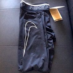 Brand New Color: Black Material: 90% Polyester And 10% Spandex Size: Medium (Men) Nike Compression, Compression Tights, M Pants, Nike Pants, New Nike, Men's Nike, Black Nikes, New Color, Nike Men