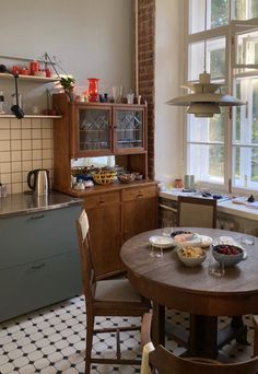 the kitchen is clean and ready to be used for breakfast or brunch time