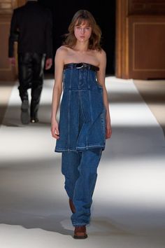 Denim Fashion Runway, Fall Fashion Runway, Soft Architecture, Denim Couture, Pre Fall Fashion, Fall 2023 Ready To Wear, 2023 Ready To Wear Collection, Chinese Fashion, 2023 Ready To Wear