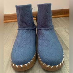 Muk Luks Women Flexi Hoboken Boot. Brand New From Smoke And Pet Free Home. - Faux Fur Insole -Memory Foam Insole Casual Blue Slip-on Boots, Casual Blue Flat Heel Boots, Blue Casual Booties With Round Toe, Casual Blue Booties With Round Toe, Casual Blue Round Toe Booties, Casual Blue Suede Boots, Casual Blue Winter Booties, Blue Casual Slip-on Boots, Muk Luks Boots