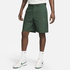 Keep it classic in a pair of these chino shorts from our Nike Club collection. The straight-leg, relaxed fit is designed to feel comfy through the seat and thighs. Pull them on with a polo or tee and your favorite Nike sneakers for a classic look that's ready for some fun in the sun. Cotton Golf Bottoms With Built-in Shorts, Cotton Bottoms With Built-in Shorts For Golf, Nike Relaxed Fit Shorts For Streetwear, Cotton Golf Shorts For Summer, Summer Cotton Golf Shorts, Nike Relaxed Fit Shorts, Sporty Cotton Golf Shorts, Casual Golf Shorts For Spring, Casual Spring Golf Bottoms