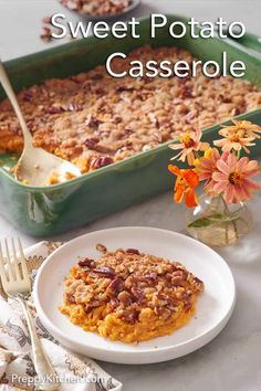 Sweet Potato Casserole Without Marshmallows, Sweet Potato Casserole With Maple Syrup, Sweet Potato Casserole With Pecans, Bourbon Sweet Potatoes, College Meal, Marshmallow Topping, Best Sweet Potato Casserole, Sweet Potato Casserole Easy, Sweet Potato Recipes Casserole