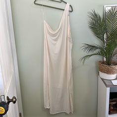 New With Tags, Perfect Condition, Double Lined Summer One-shoulder Slip Dress, One Shoulder Slip Dress For Summer, White Sleeveless One Shoulder Beach Dress, White Sleeveless One-shoulder Beach Dress, Cream Maxi Dress, Navy Dresses, Old Navy Dresses, Cream White, Old Navy