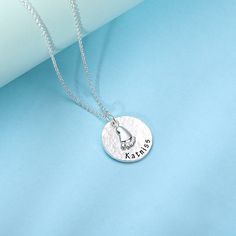 This unique Baby Feet a delightful remembrance for a new mom. It is exquisitely handcrafted in pure silver and hammered texture that suitable for daily wear. Personalize it with the names of your baby, expressing your deep love. A perfect commemorative gift for any new mom! Engraving up to 9 characters. Item specifics: Style Mothers Necklaces Pendant Size Disc Size:2CM(0.79INCH),Feet Length:1CM(0.39INCH) Hook Single Hook Material --- Chain type Rolo Chain Material Pure Silver Thickness 0.1CM(0.0 Necklaces Pendant, Mothers Necklace, Deep Love, Engraved Jewelry, Rolo Chain, Unique Baby, Rings Necklaces, New Mom