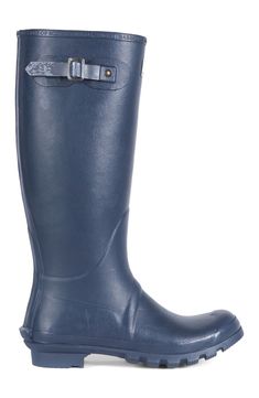 Durable materials and classic design define a rugged rain boot with versatile utility. Rubber upper/textile lining/rubber sole Imported