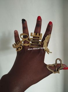 Wholesale of 5 brass rings Shell Crown, Rings Big, Shell Crowns, African Shop, Rings Boho, Brass Rings, Ring Guard, Cowrie Shell, Brass Ring