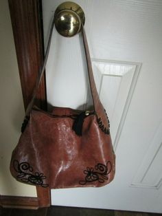 If you are looking for any hard to find or discontinued, fragrance. Please let me know as probably I have it.  You need sooner than later upgrade your postage from standard.  PECK COLLECTION COW LEATHER Shoulder BAG BROWN 1 zipper 2 compartment Inside, 9"Dx14"L. The picture are from the actual item you will receive.  Please read & understand the full description & ask any questions prior to bidding.  THANKS FOR LOOKING. Vintage Brown Leather Bag With Zipper Closure, Vintage Brown Bags With Zipper Closure For Daily Use, Vintage Brown Bag With Zipper For Daily Use, Vintage Hobo Shoulder Bag With Zipper Closure, Vintage Hobo Shoulder Bag With Zipper, Vintage Brown Bag With Zipper For Everyday Use, Vintage Hobo Bag With Zipper For Travel, Vintage Brown Hobo Bag With Leather Backing, Vintage Brown Faux Leather Shoulder Bag