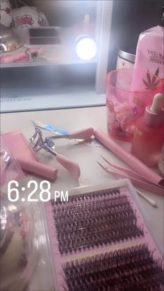 Pretty Lashes, Pretty Pink Princess, Pink Lifestyle, Pink Life, Pretty Skin Care, Kehlani, Bath And Body Care, Pink Girly Things, Girly Accessories