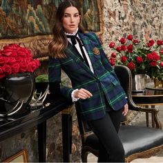 Ralph Lauren Bullion Crest Plaid Wool Blend Twill Blazer Size: 16w Color: Navy Green Plaid Crafted From Stretch-Infused, Wool-Blend Twill In The Season's Plaid Pattern, This Plus Size Structured Blazer Embodies Sophisticated Lauren Ralph Lauren Style With A Signature Bullion Patch At The Chest. Bullion Patch At The Chest Straight Fi. Intended To Hit At Hips Back Princess Seams Fully Lined Left Chest Patch Pocket One Button Silhouette Long Sleeves With Four-Button Cuffs Shoulder Pads Notch Lapels Horse Girl Aesthetic, Structured Blazer, Velvet Tie, Ralph Lauren Plaid, Ralph Lauren Blazer, Feminine Details, Ralph Lauren Style, Mode Chic, Ralph Lauren Women