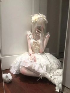 TAVIMART - Japan Genuine Yellow Lolita Trailing Bow Wedding Short Sleeve Op Dress New High Quality White Lace Balletcore Dress, Chobits Cosplay, Chii Chobits, 2000s Japanese Fashion, Bow Wedding, Op Dress, Sock Outfits, Kawaii Cosplay, Pastel Outfit